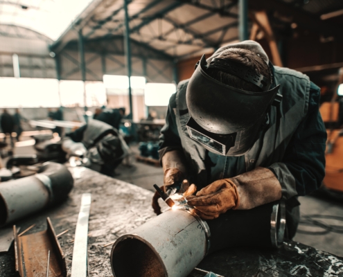 7 Red Flags That Mean It’s Time for Welding Machine Repair