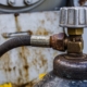 a welding gas cylinder pressure gauge / gas cylinder valve